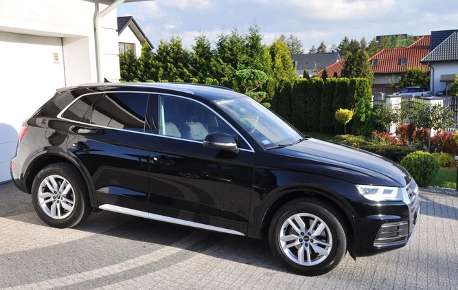 Audi Q5 cena 142500 przebieg: 81000, rok produkcji 2020 z Gdańsk małe 781